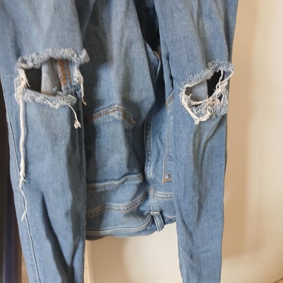 Ripped/Distressed Blue Jeans (Fashion Nova) - Picture 1 of 4